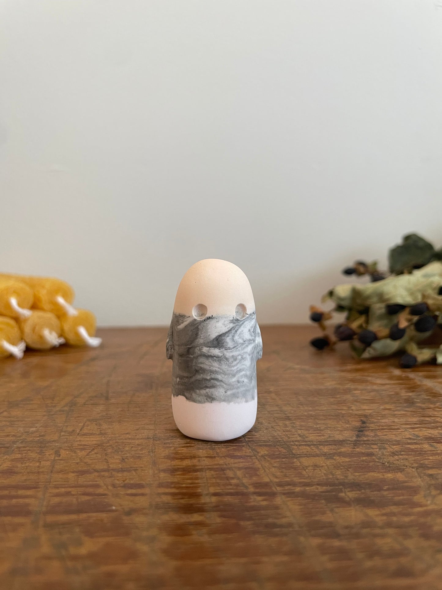 Domie House Spirit statue LithaXXIV-LIX