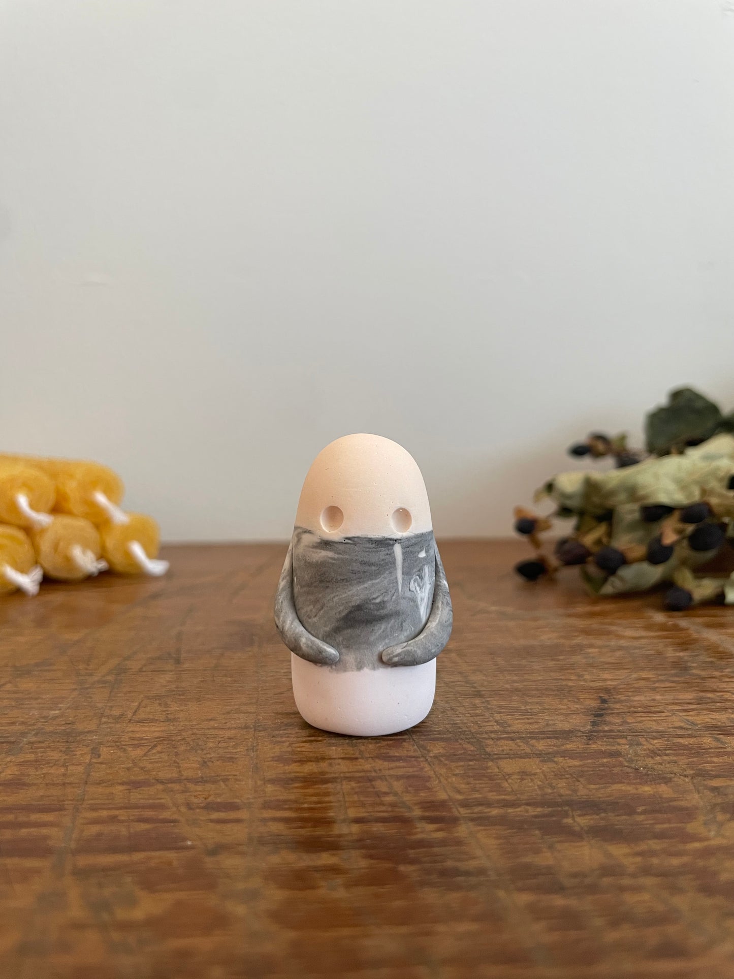 Domie House Spirit statue LithaXXIV-LVIII