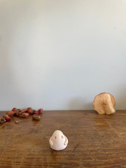 Domie House Spirit statue LughnasadhXXIV-XL