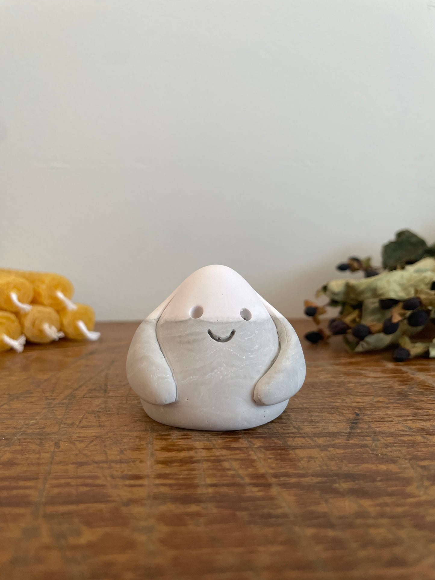 Domie House Spirit statue LithaXXIV-LXXIV