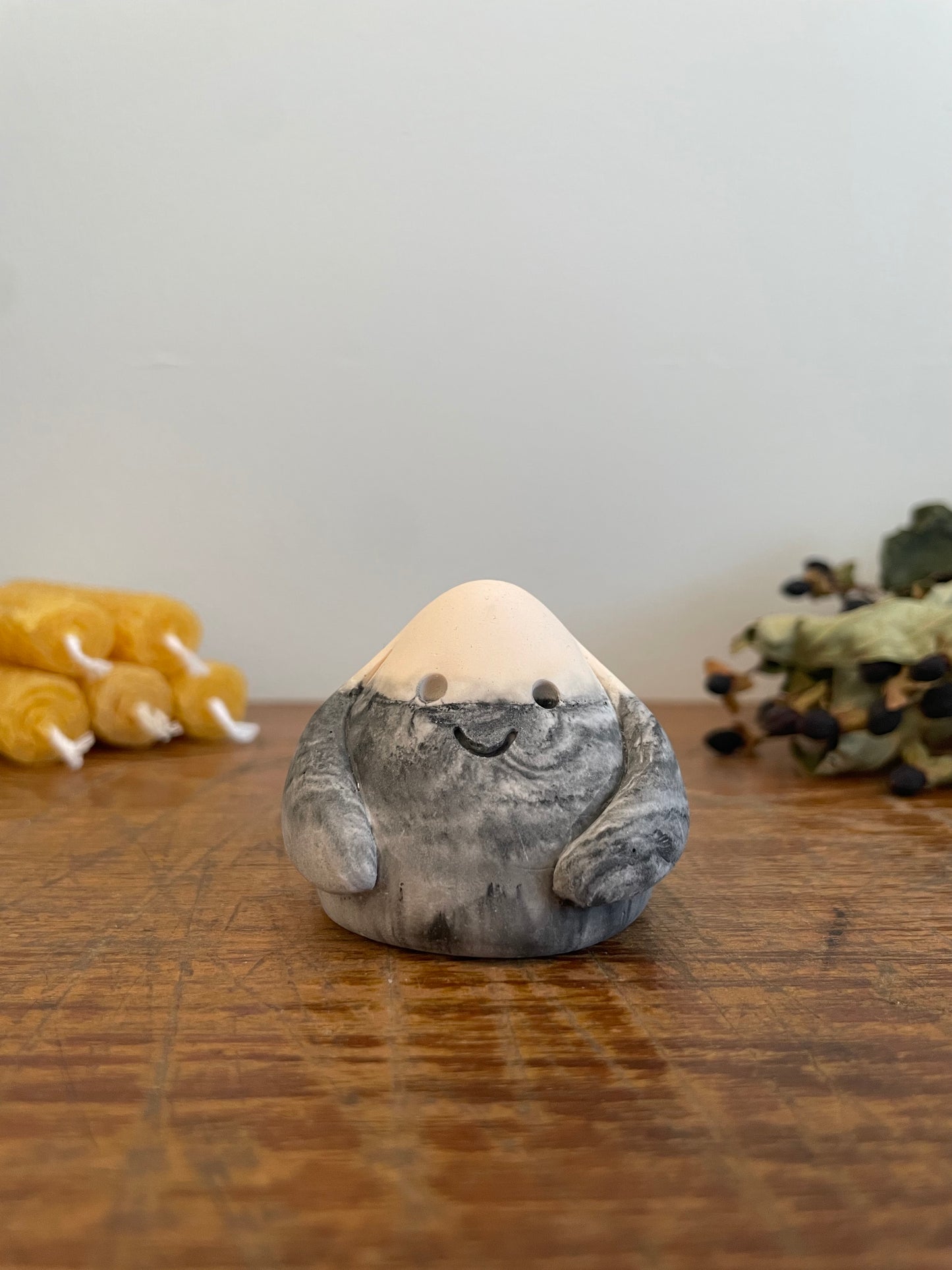 Domie House Spirit statue LithaXXIV-V